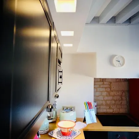 Апартаменты Le Perroquet Fringant, Rue Pietonne Et Quartier Historique *